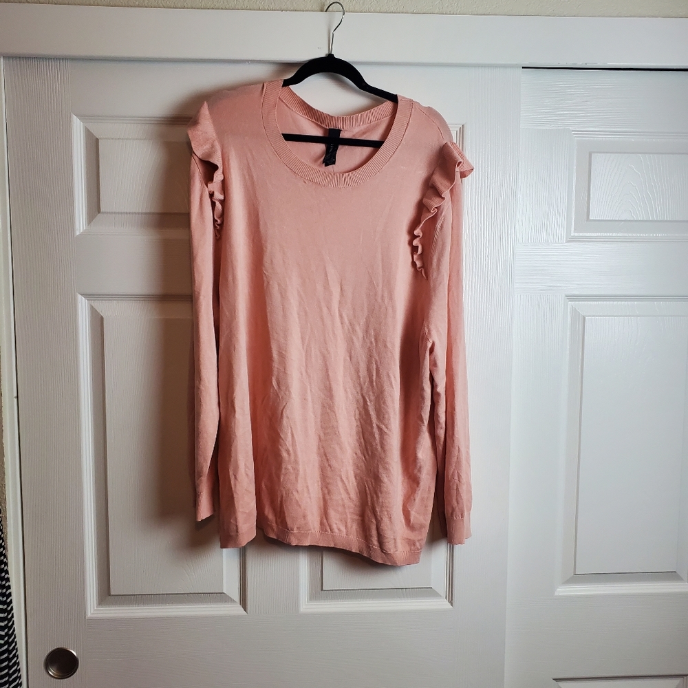 NWOT ruffle sleeve sweater